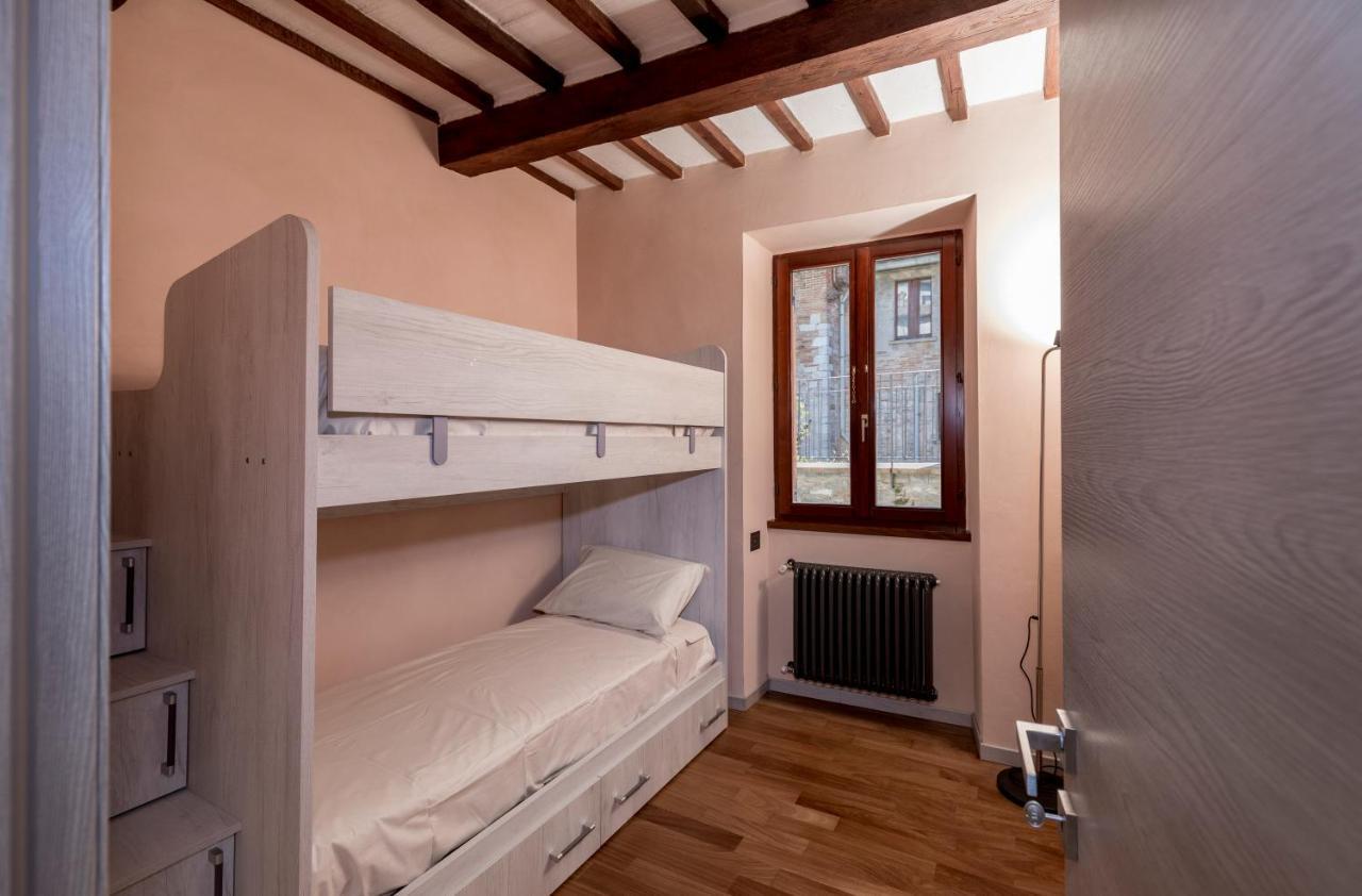 B&B Luxury Apartment Suite Gubbio 2 Camere E Divano Letto Екстериор снимка